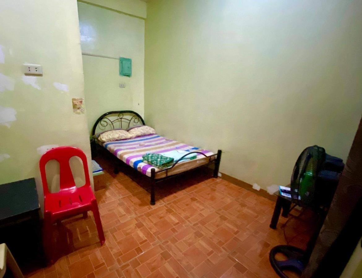 Belen Favila Transient Rooms Near Airport Terminal 3 Manila Exteriér fotografie