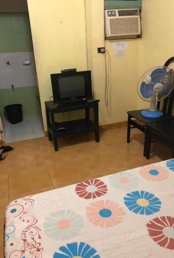 Belen Favila Transient Rooms Near Airport Terminal 3 Manila Exteriér fotografie